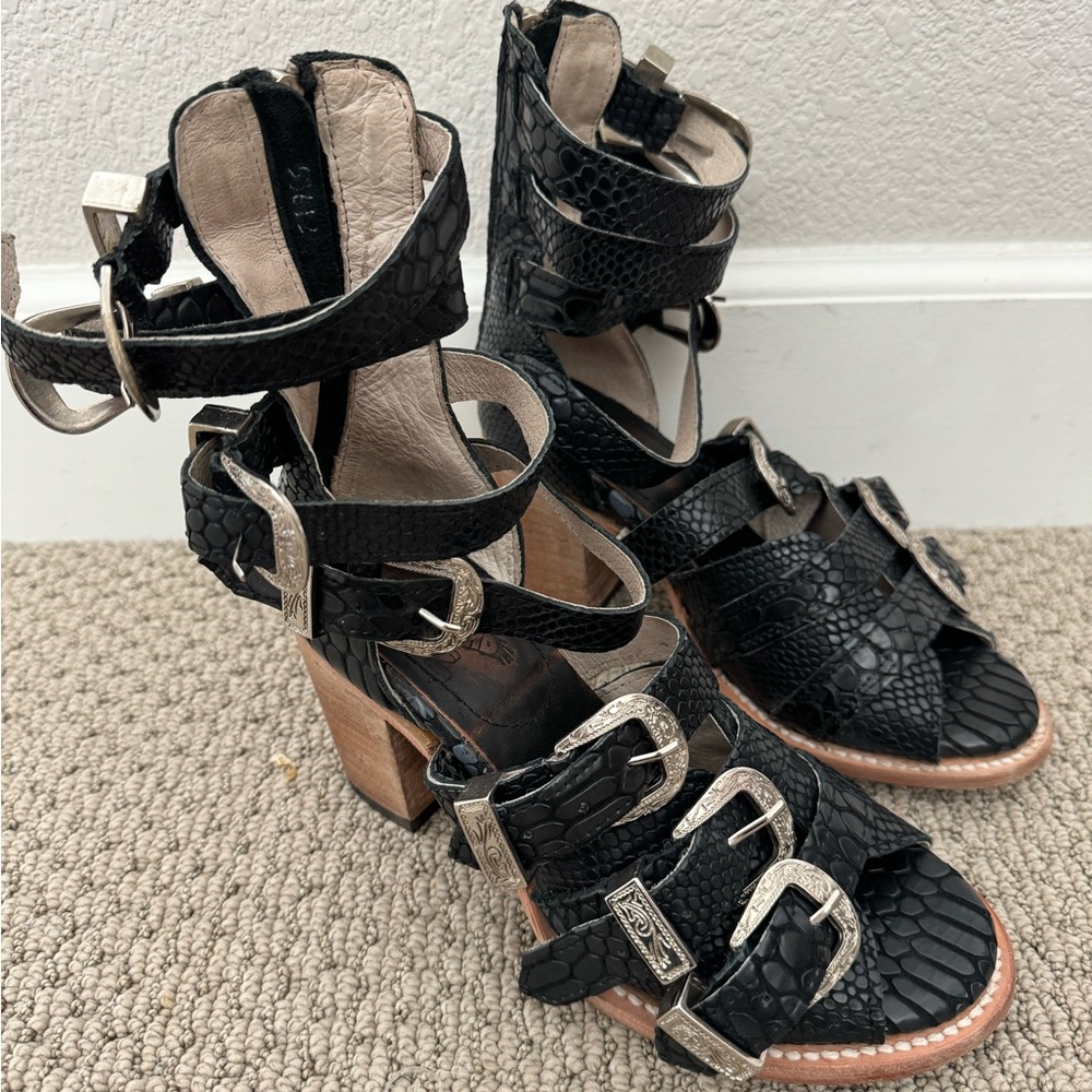 Freebird ‘Brooklynn’ heeled sandals